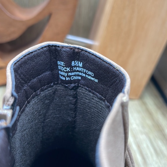 🆕 AEROCUSHION Hartford Faux Leather Booties with Tassel - 8.5 (US) NWT - Picture 7 of 7